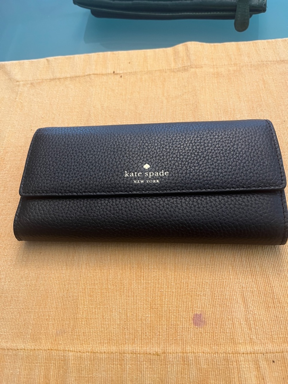Kate Spade New York pebbled leather wallet